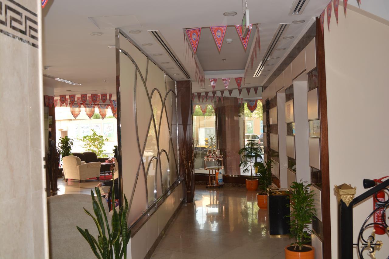 Diamond Suites Nadinah Luaran gambar