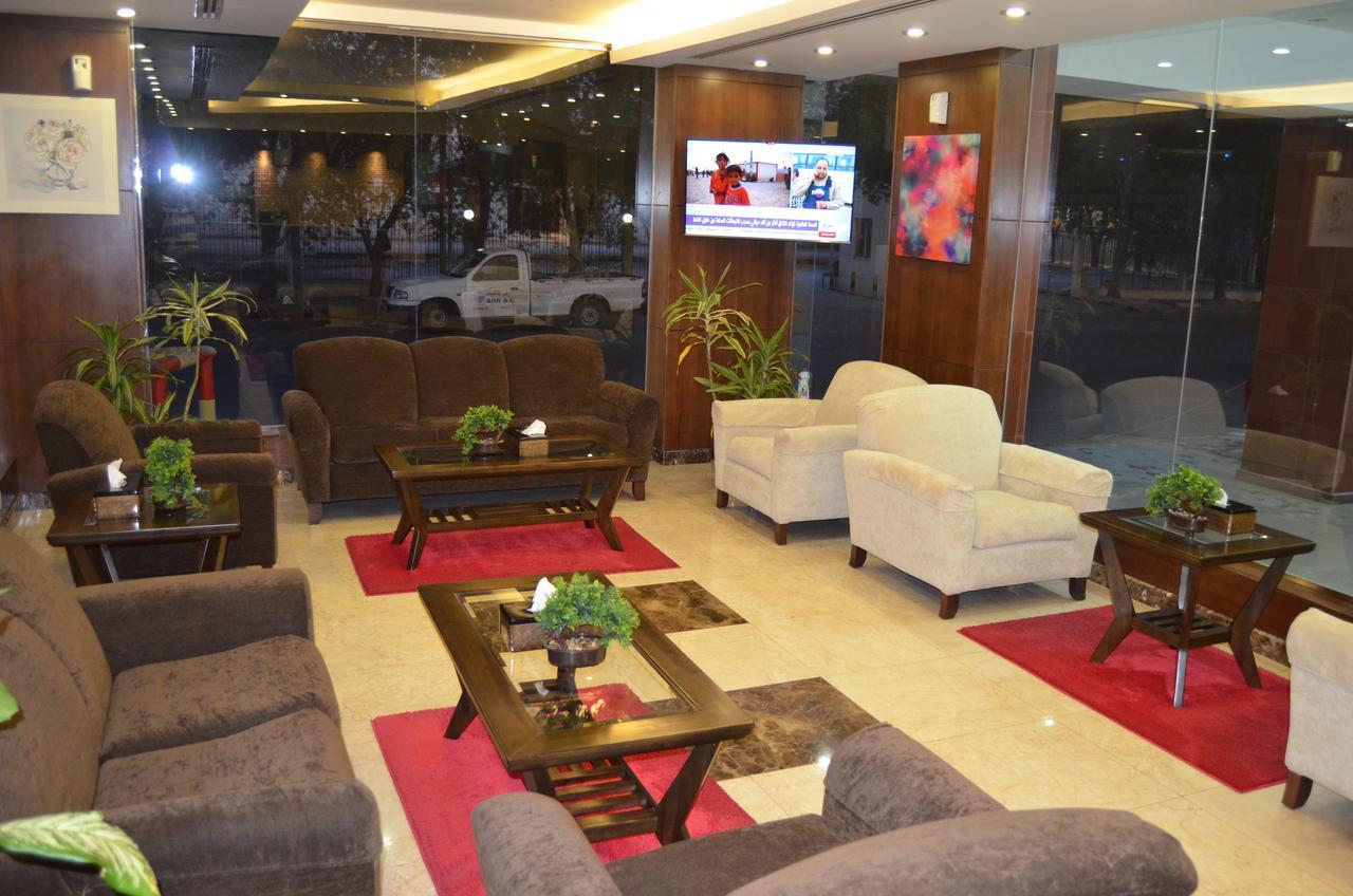 Diamond Suites Nadinah Luaran gambar